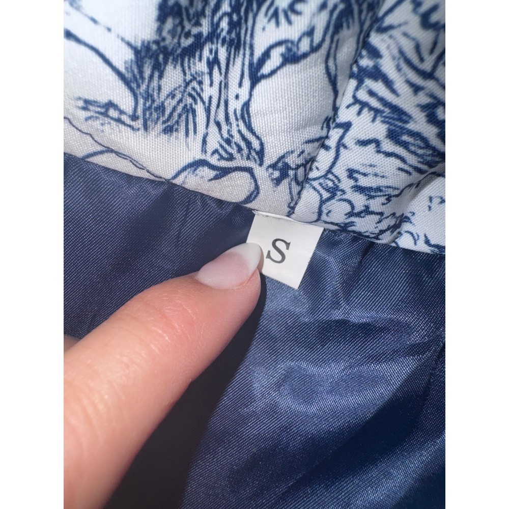 Unbranded Toile de Jouy Quilted Puffer Jacket Womens Blue White Small - Picture 7 of 8